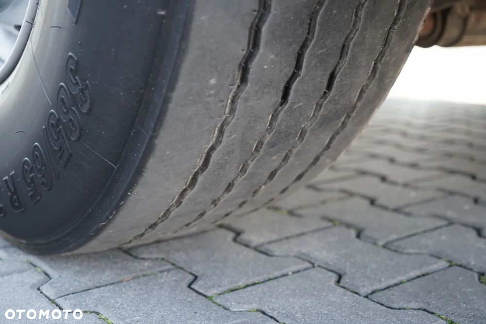 Iveco STRALIS 460 / 6X2 / SKRZYNIOWY 8,1 m + HDS FASSI. F185 MAX UDŹWIG 5 500 KG / STEROWANIE RADIOWE / ROTATOR / - 24