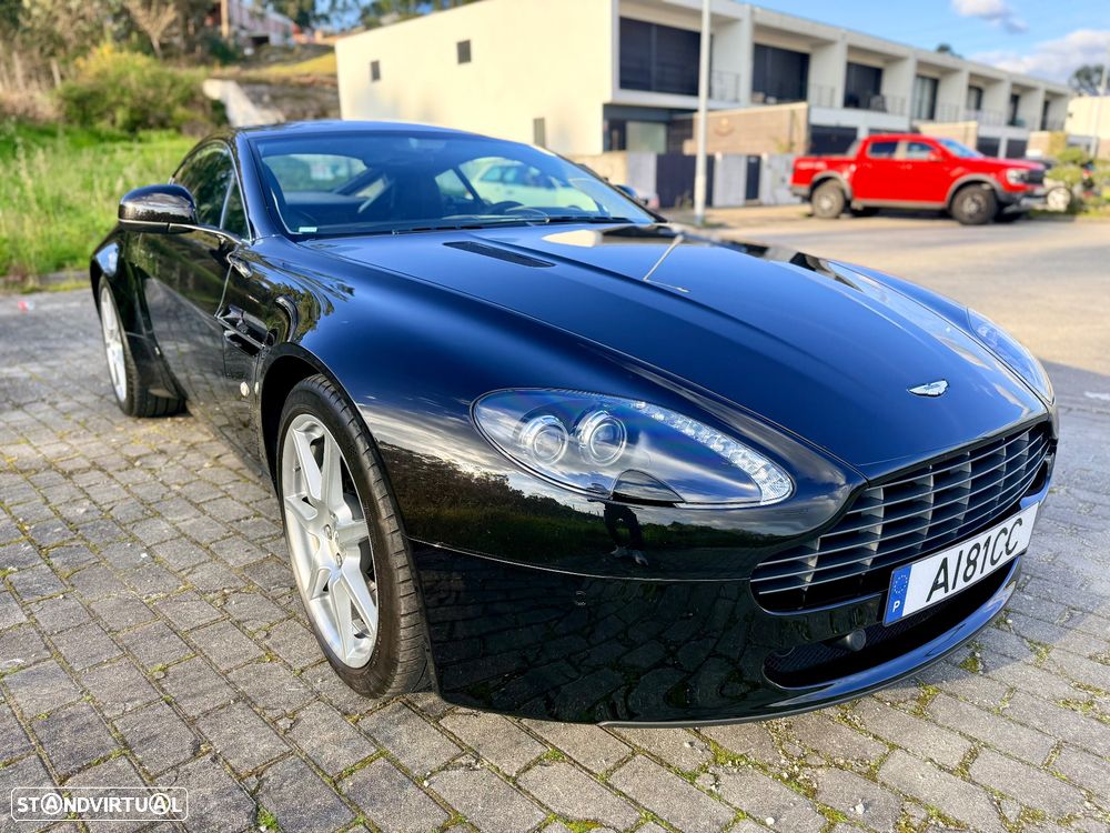 Aston Martin Vantage Coupe V8 Sportshift - 24