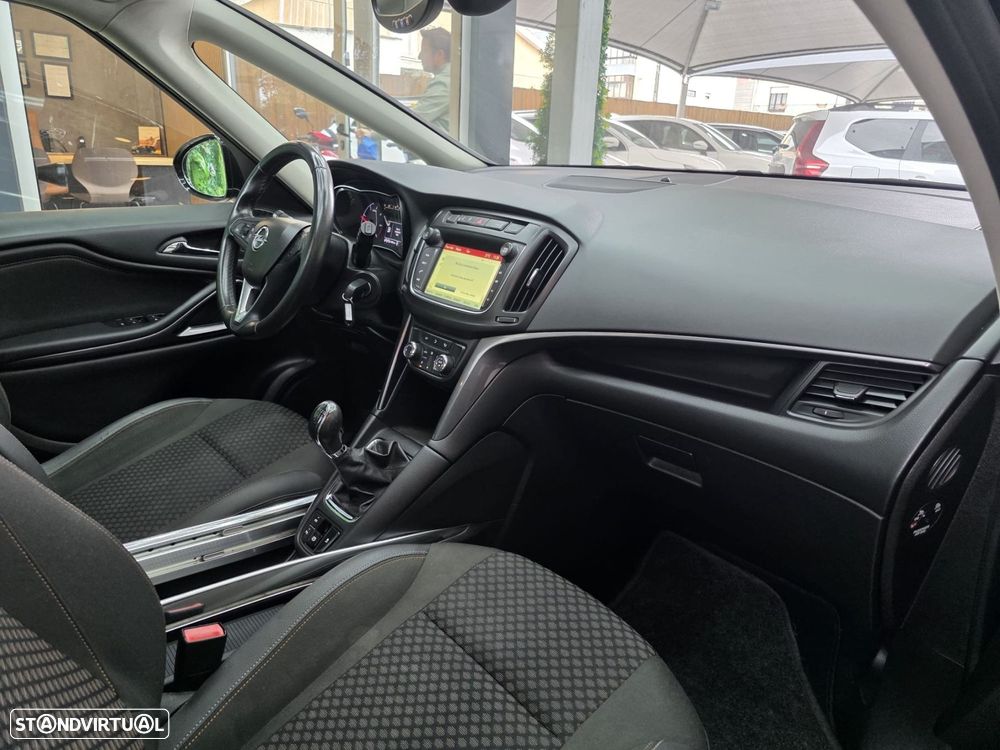 Opel Zafira 1.6 CDTi Innovation S/S - 10
