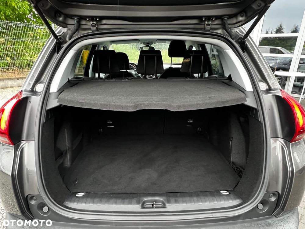 Peugeot 2008 - 13