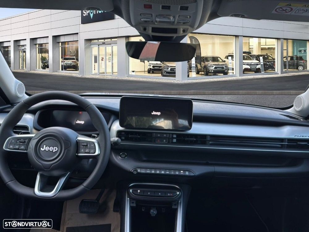 Jeep Avenger 1.2 e-Hybrid Altitude DCT - 8