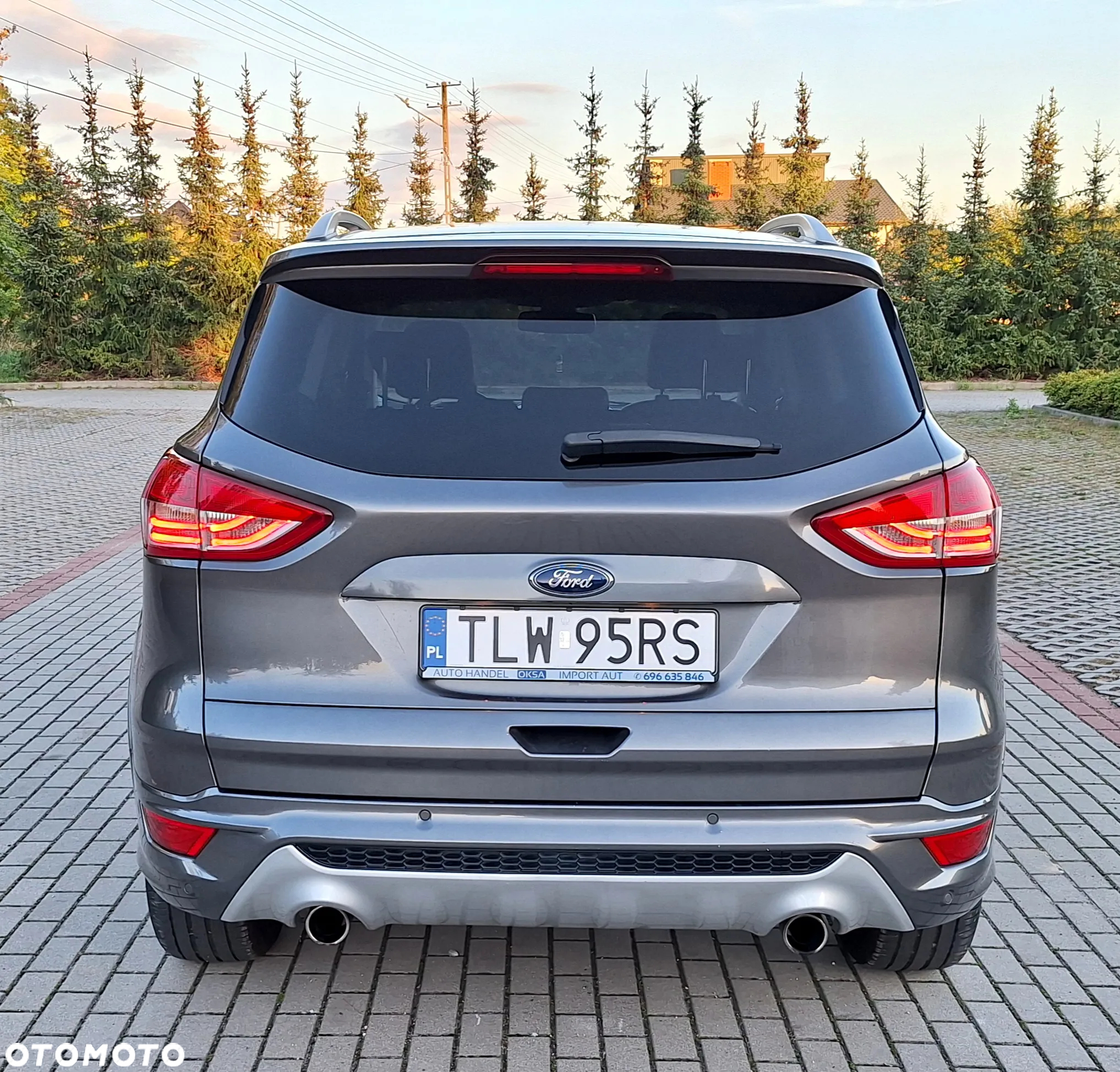 Ford Kuga 1.6 EcoBoost 2x4 Titanium - 5