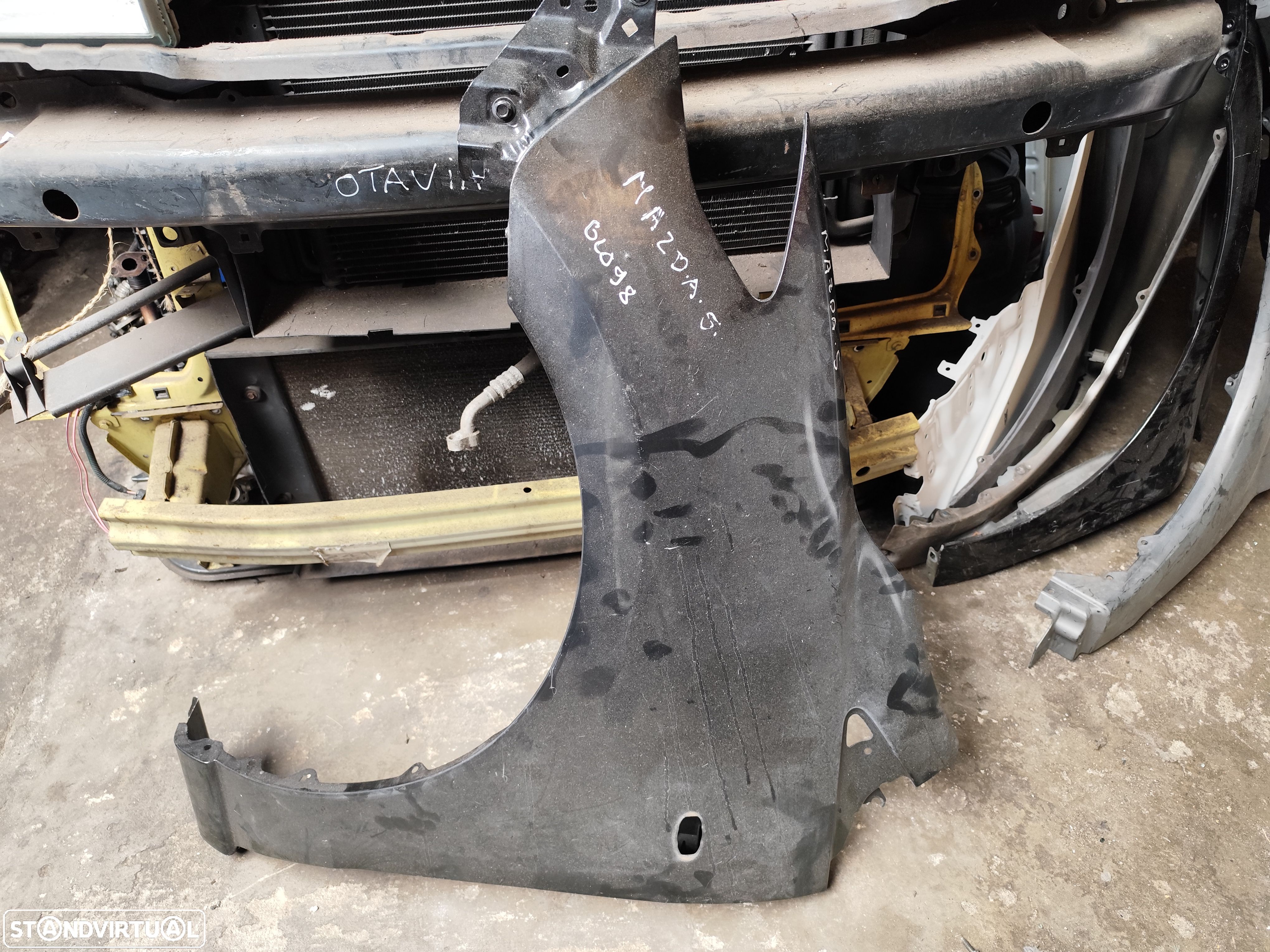 MAZDA 5 GUARDA LAMAS ESQUERDO - GL098 - 1