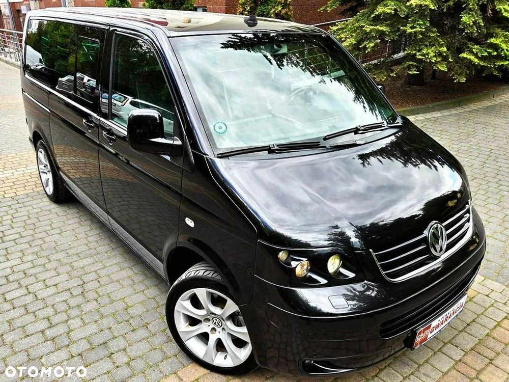 Volkswagen Multivan - 25