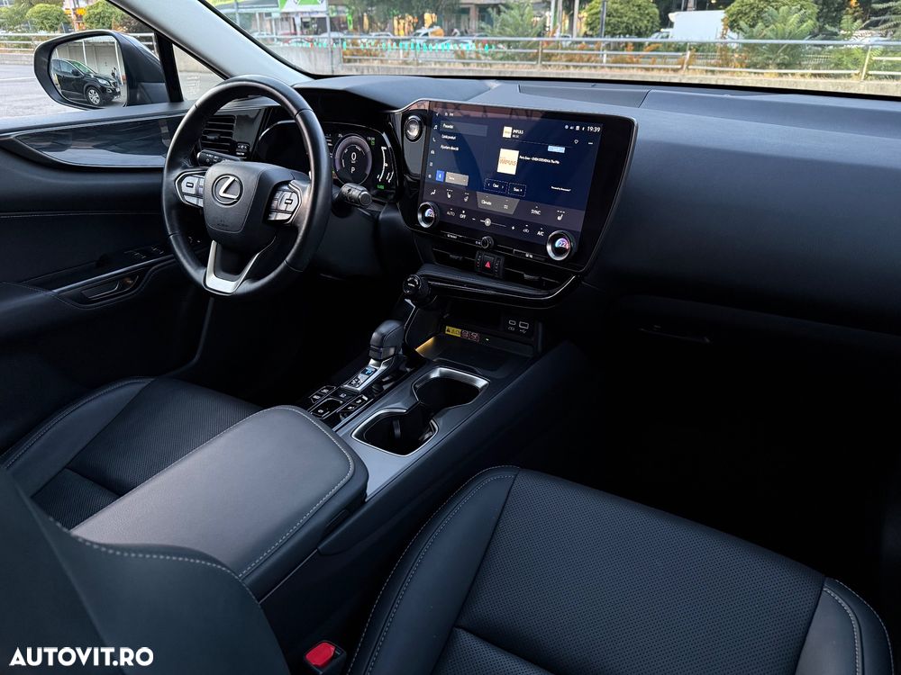 Lexus Seria NX 450h+ AWD CVT PHEV Executive - 7