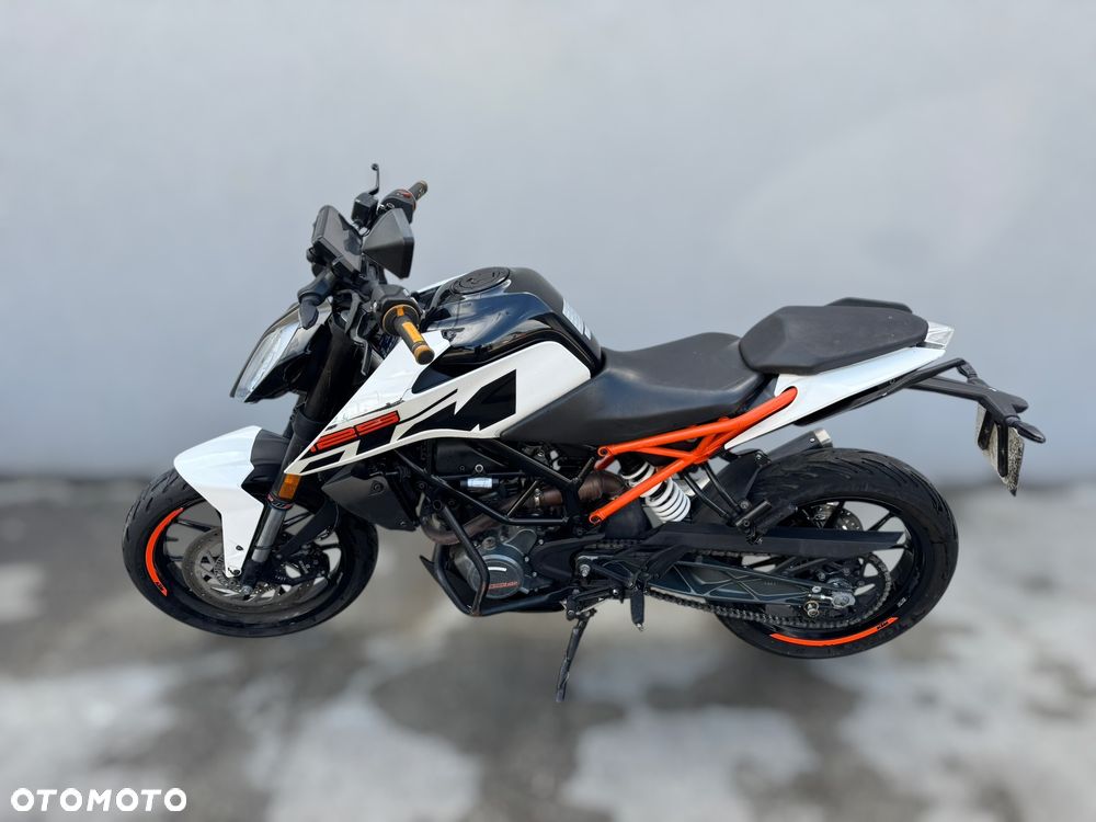 KTM Duke 125 - 5