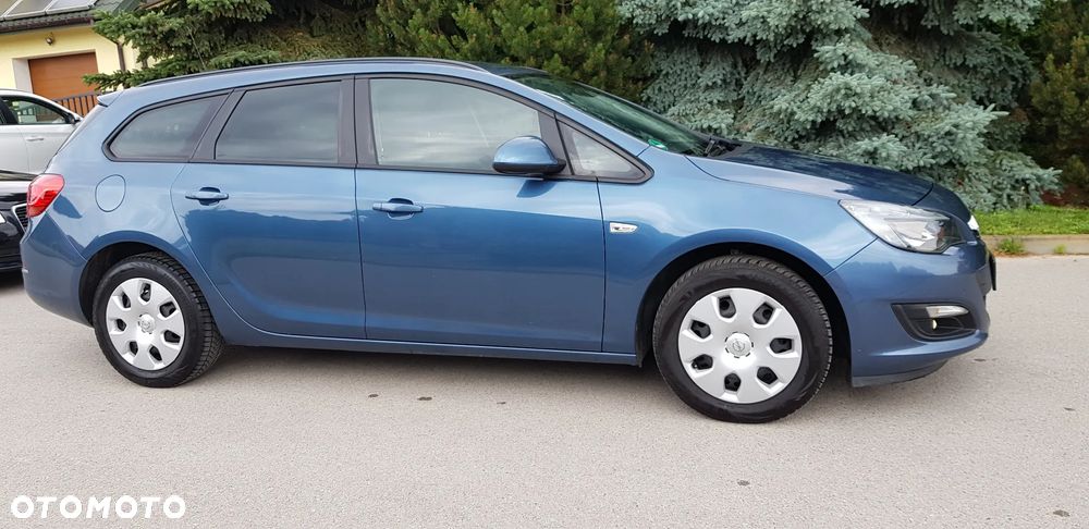 Opel Astra 1.4 Turbo Exklusiv - 11