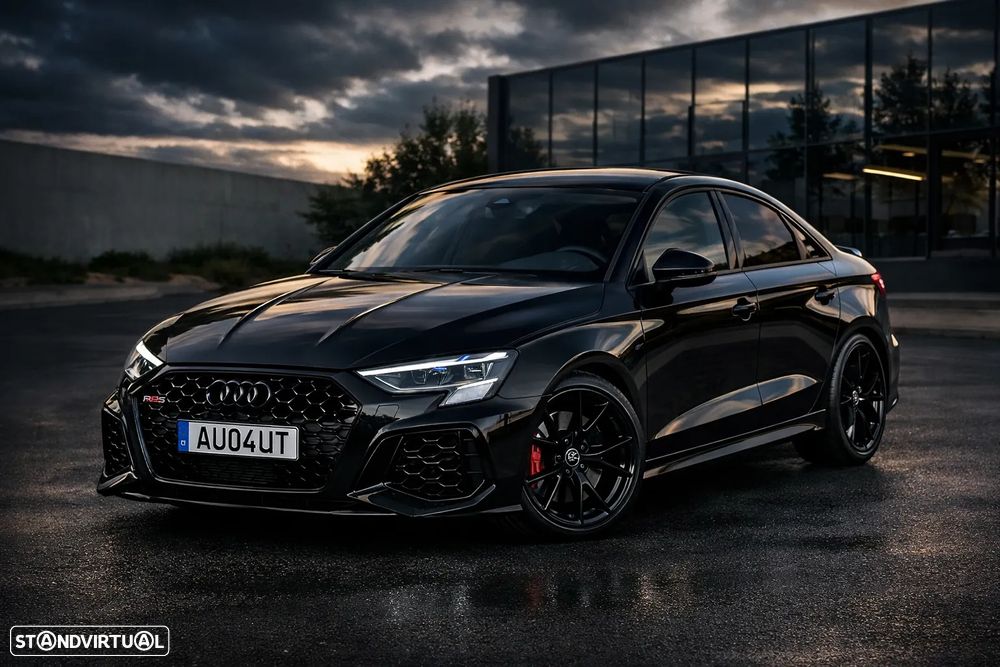 Audi RS3 Limousine TFSI quattro S tronic - 1