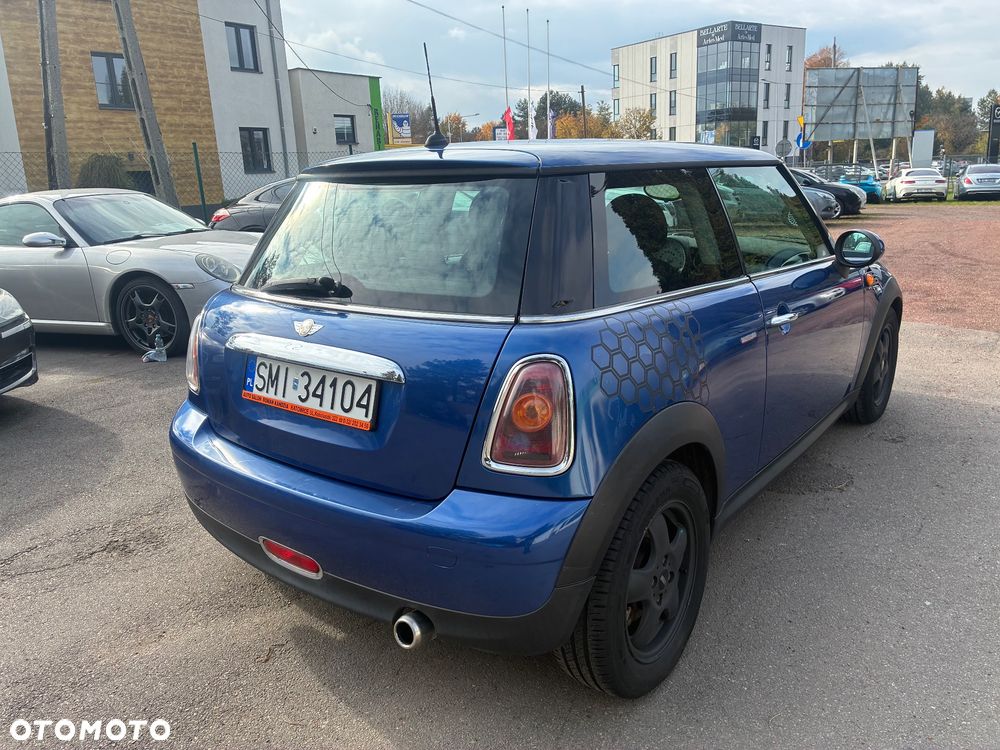 MINI Cooper D - 5