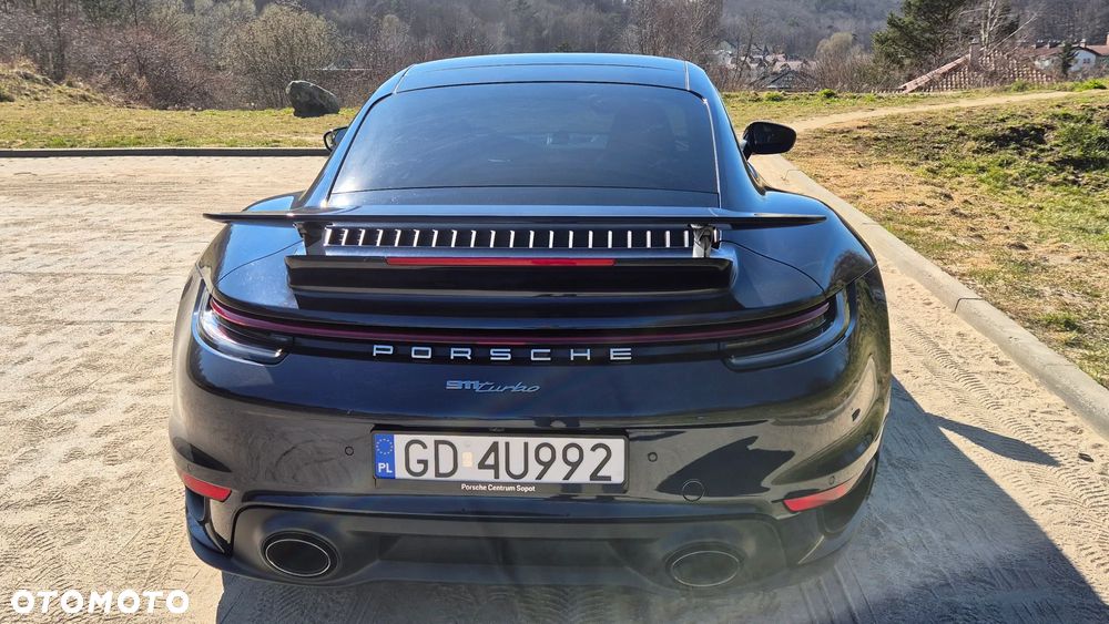 Porsche 911 Turbo - 6