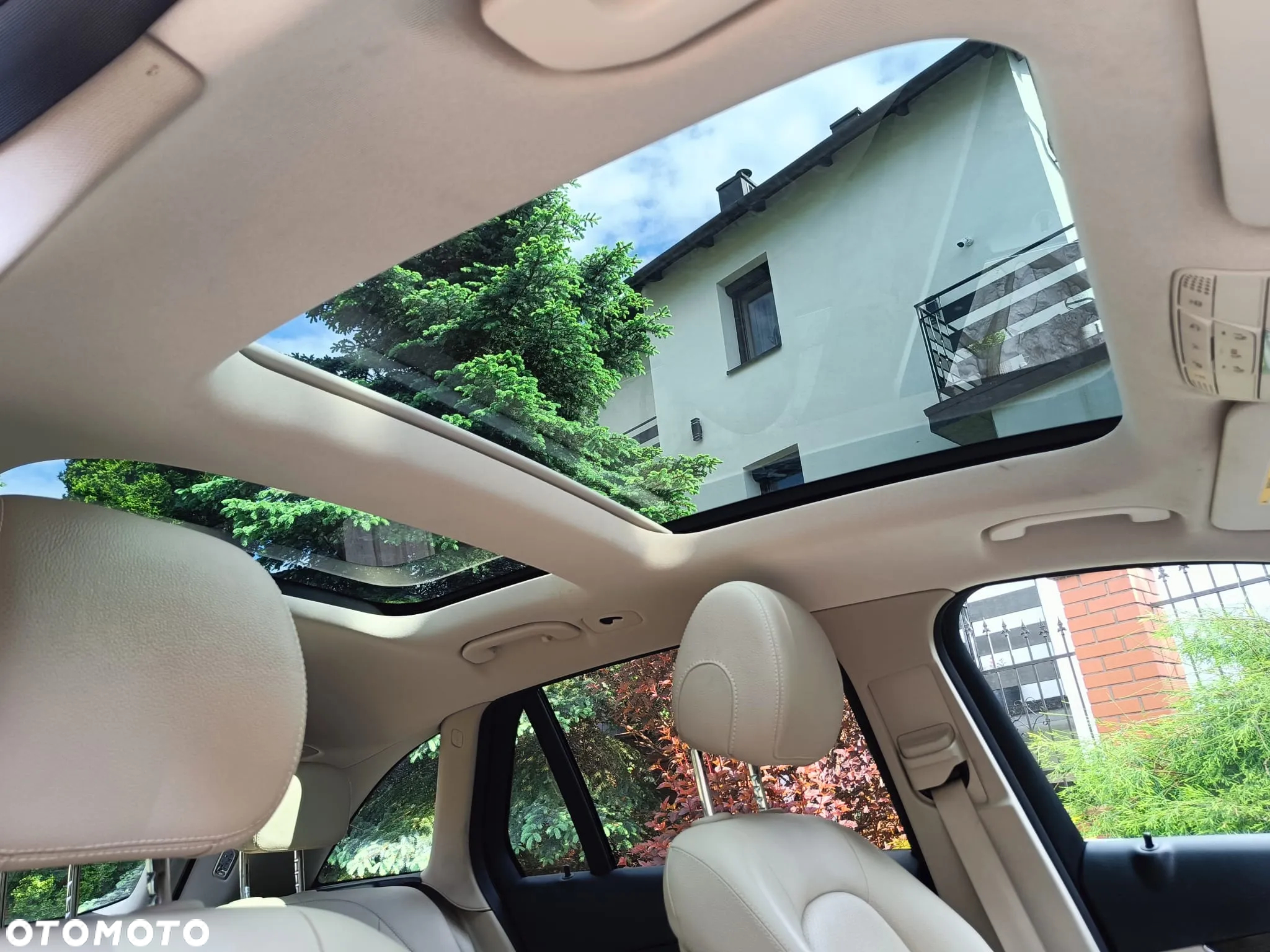 Mercedes-Benz GLC - 28