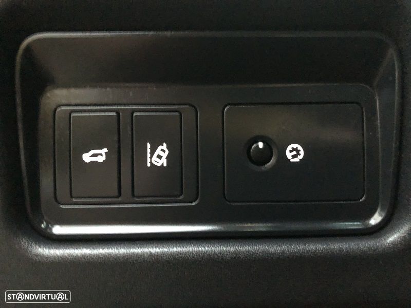 Land Rover Discovery Sport 2.0 eD4 HSE - 15