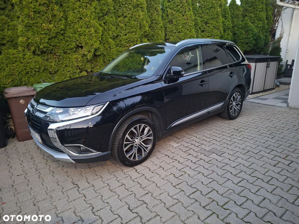 Mitsubishi Outlander 2.2 DID Intense + 4WD - 1