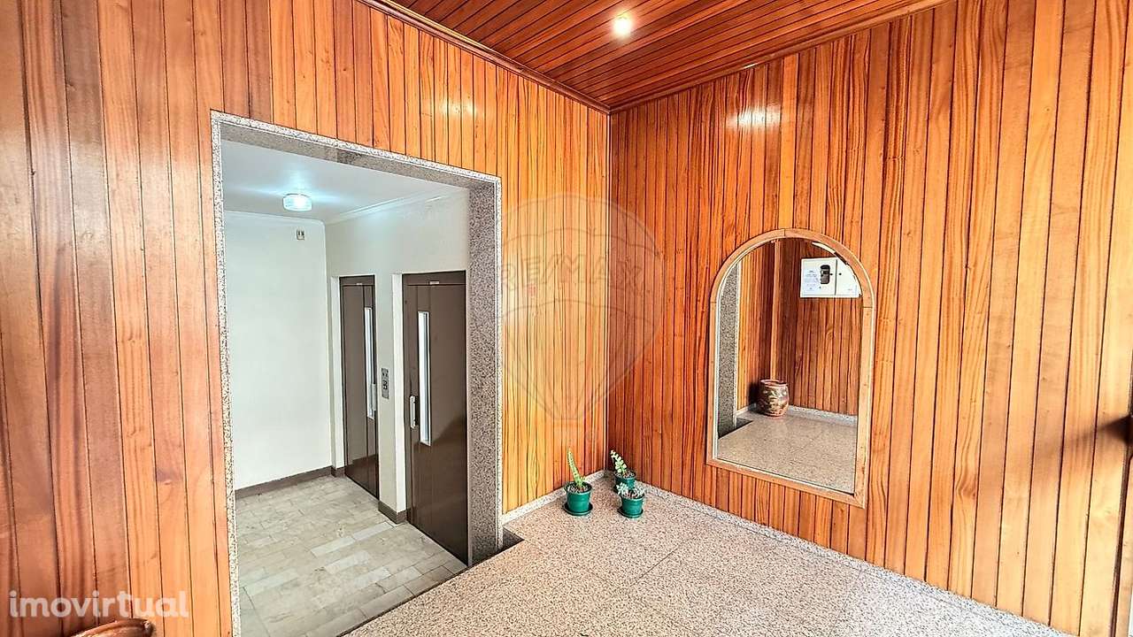 Apartamento T1 para venda - Grande imagem: 2/15