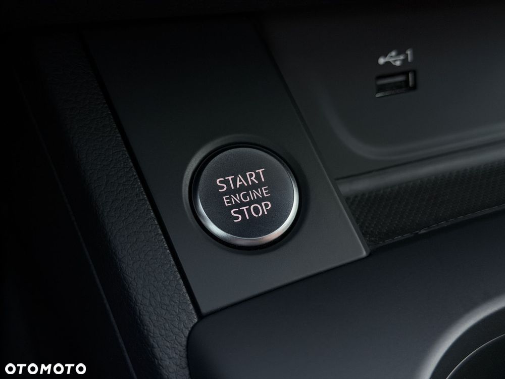 Audi A4 Avant 40 TDI quattro S tronic advanced - 41