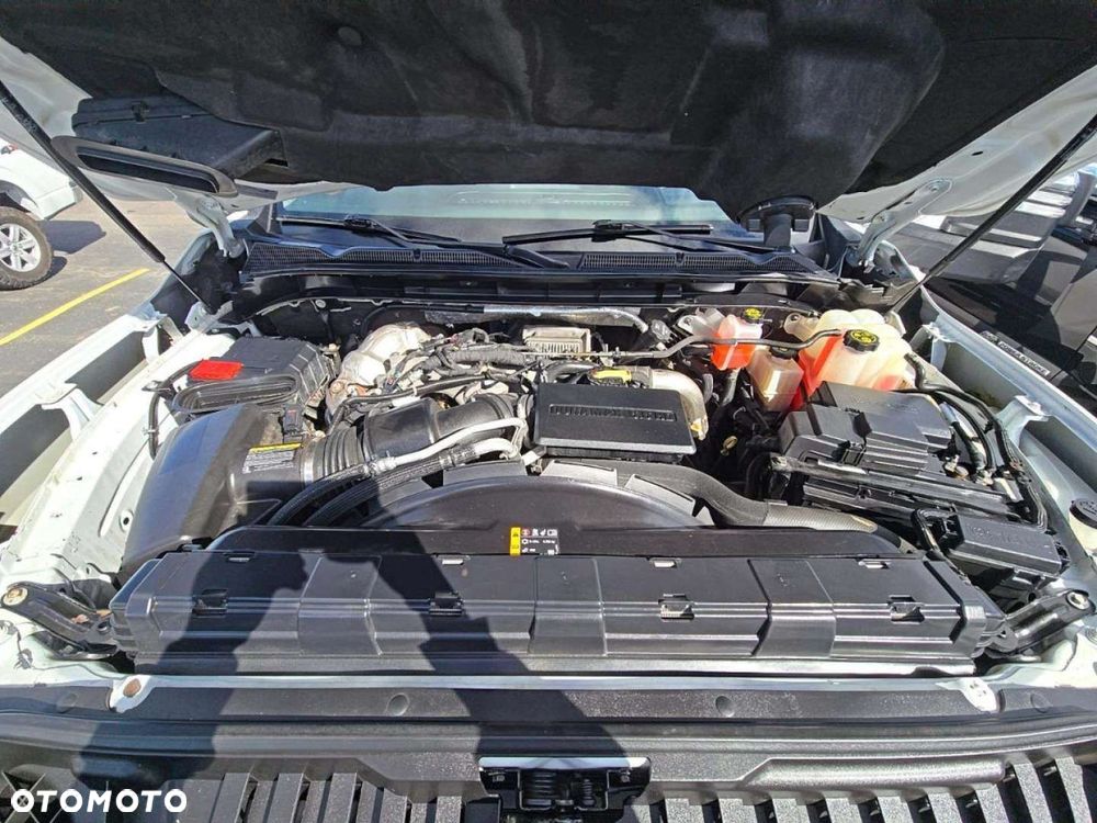 GMC Sierra - 8