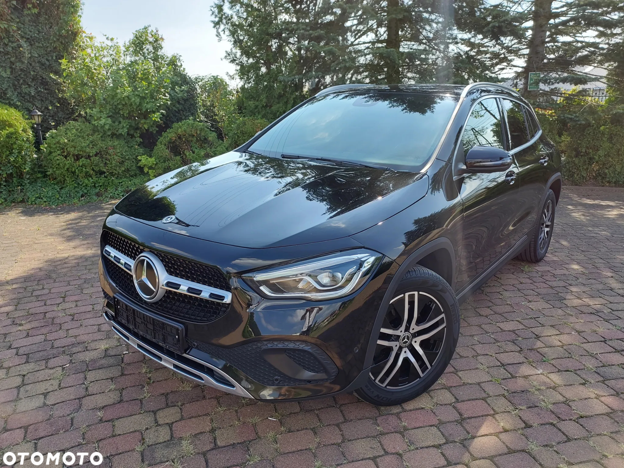 Mercedes-Benz GLA 200 d AMG Line - 11