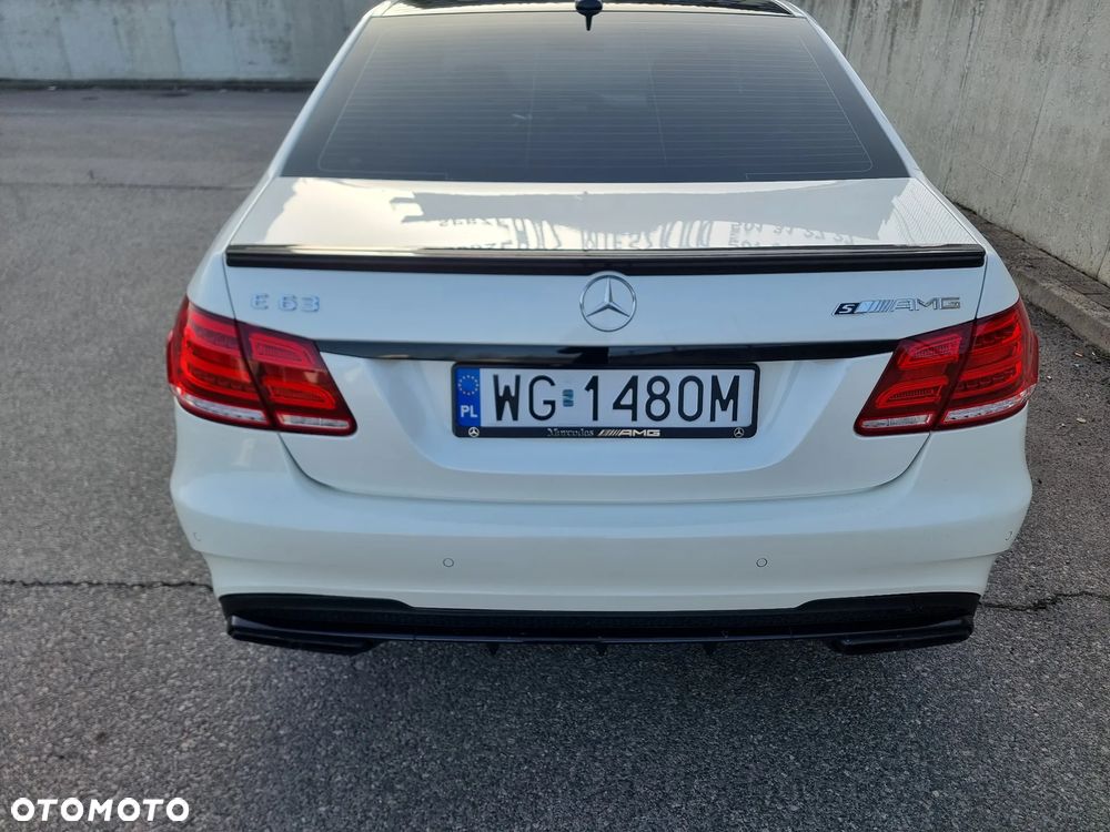 Mercedes-Benz Klasa E - 11