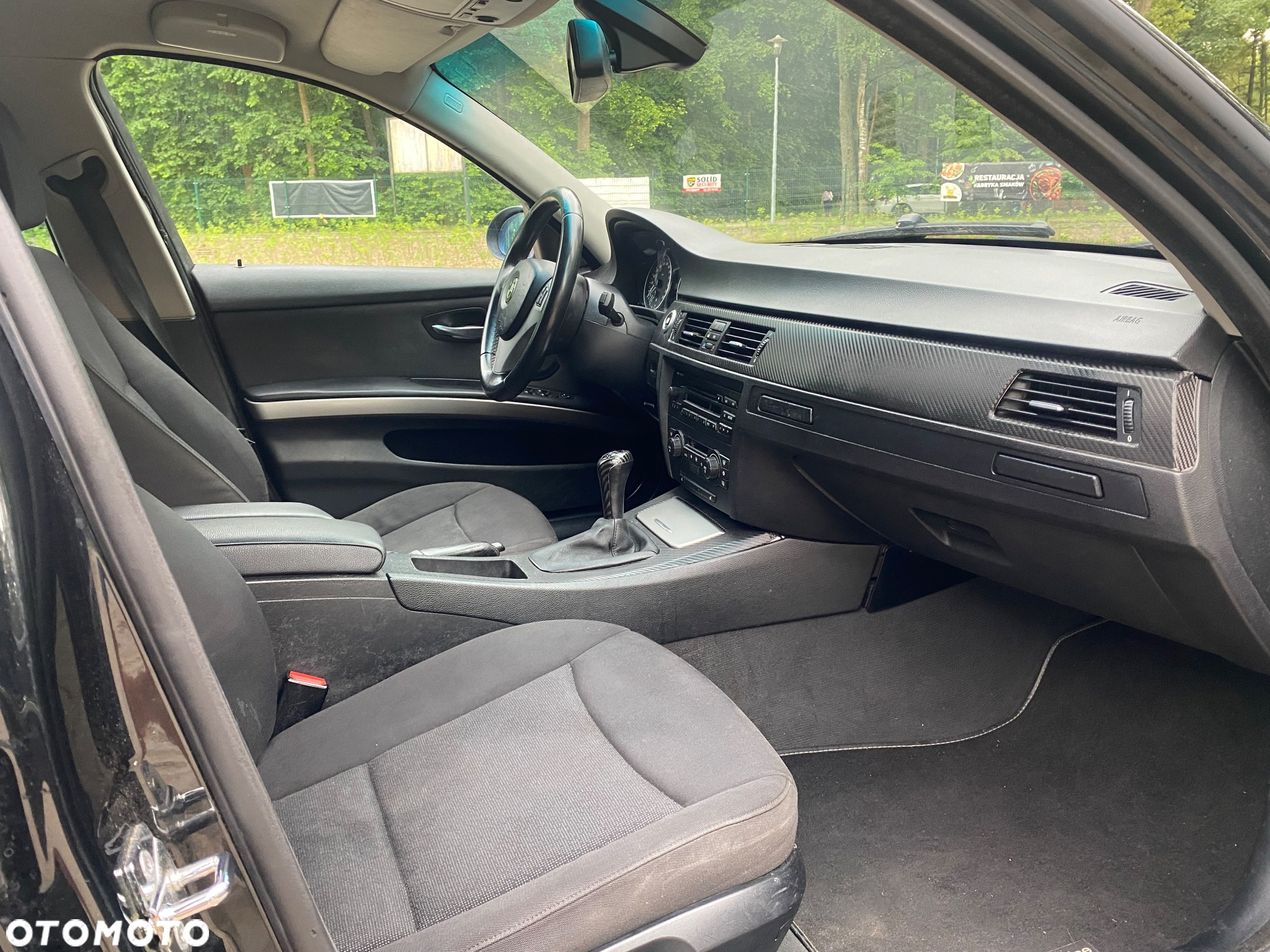 BMW Seria 3 320i Touring - 9