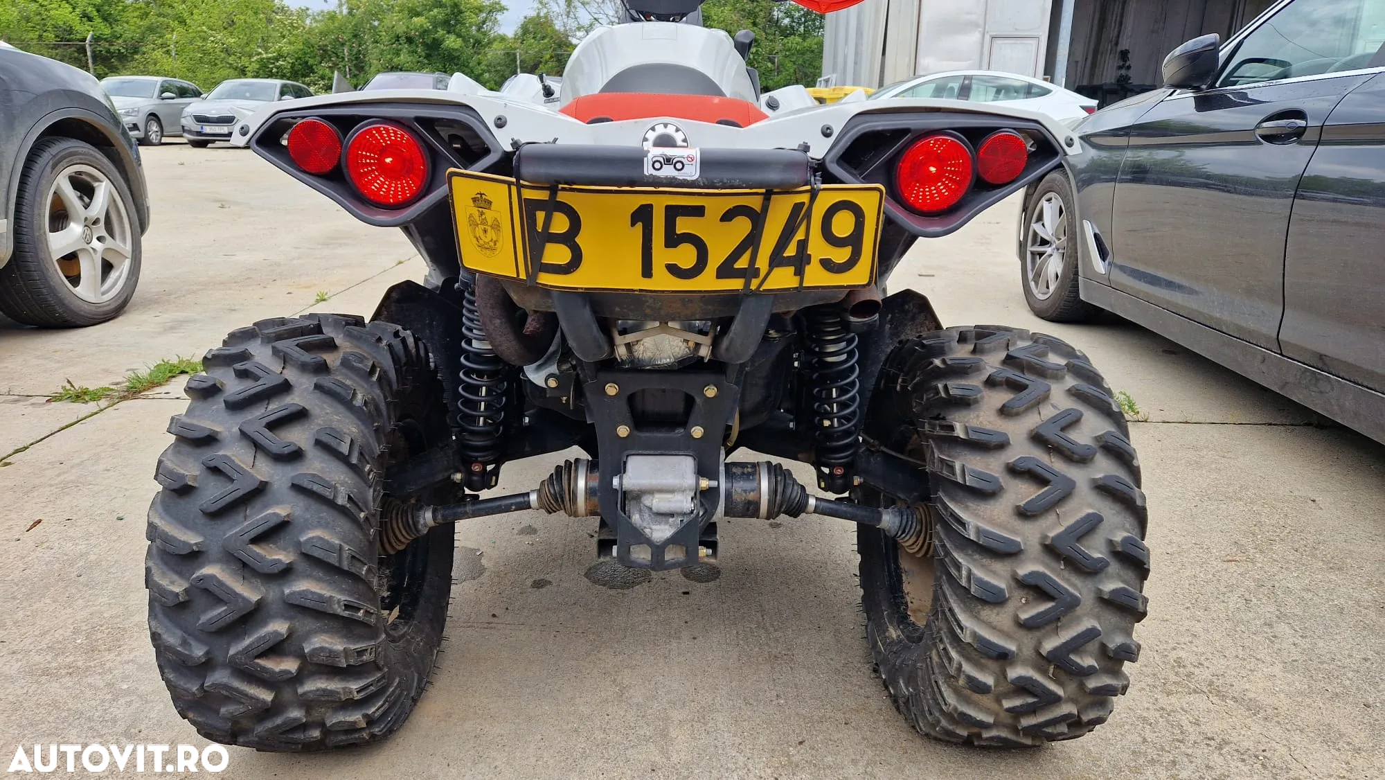 Can-Am Renegade - 13