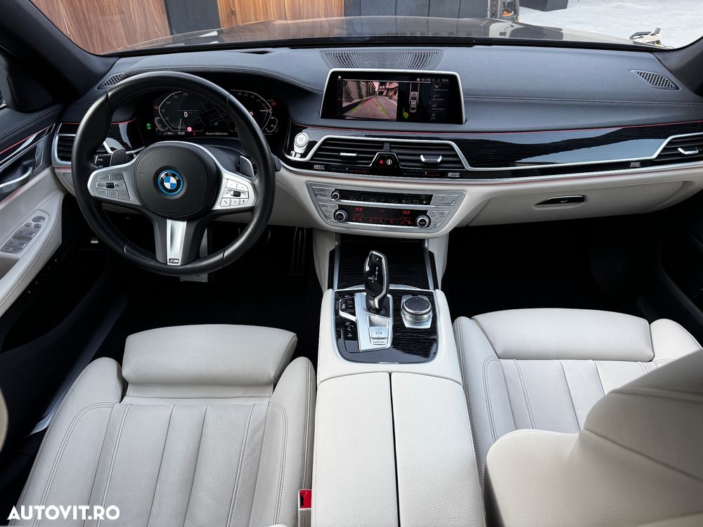 BMW Seria 7 745e AT PHEV - 25