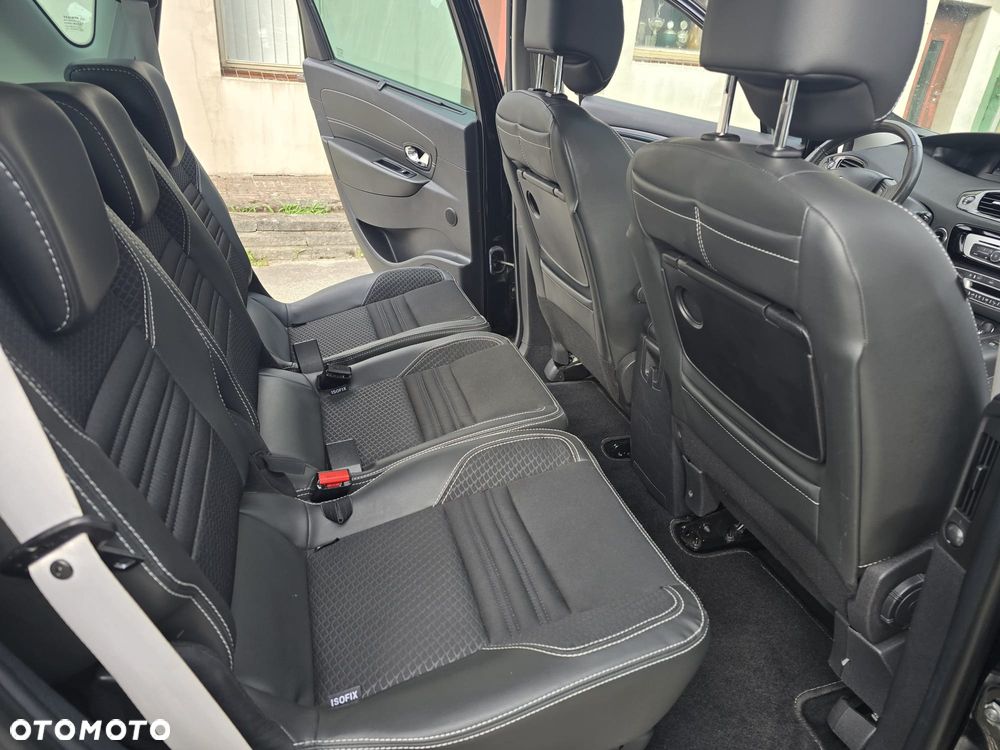 Renault Scenic - 22