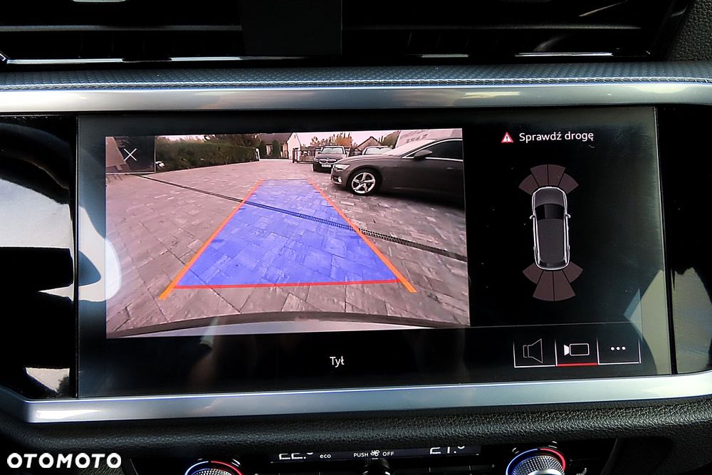 Audi Q3 40 TDI Quattro S tronic S line - 33