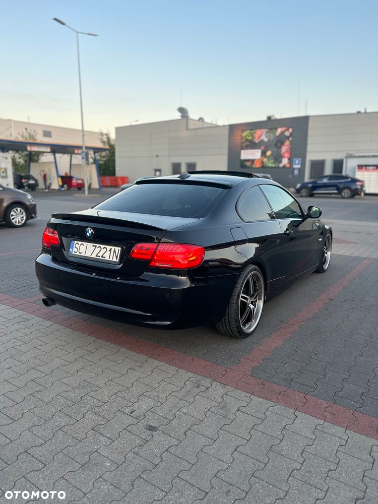 BMW Seria 3 320d - 2