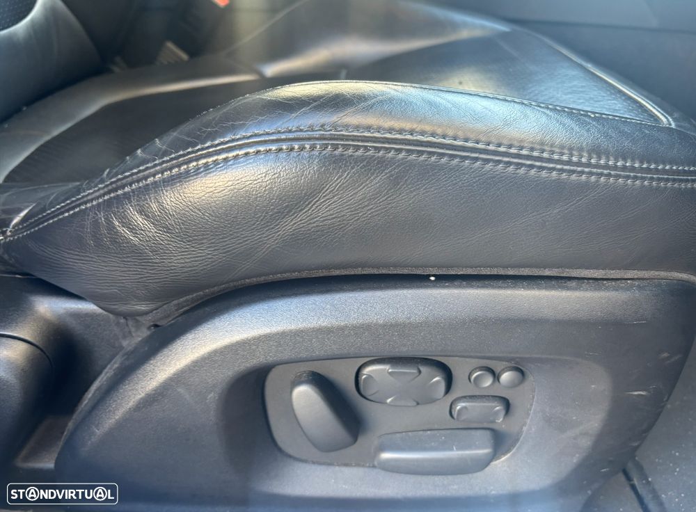 Jaguar XF Sportbrake 2.2 D Premium Luxury - 4