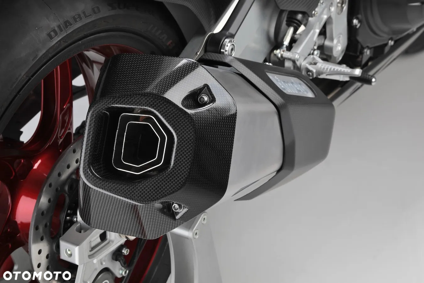 Bimota KB4 - 13