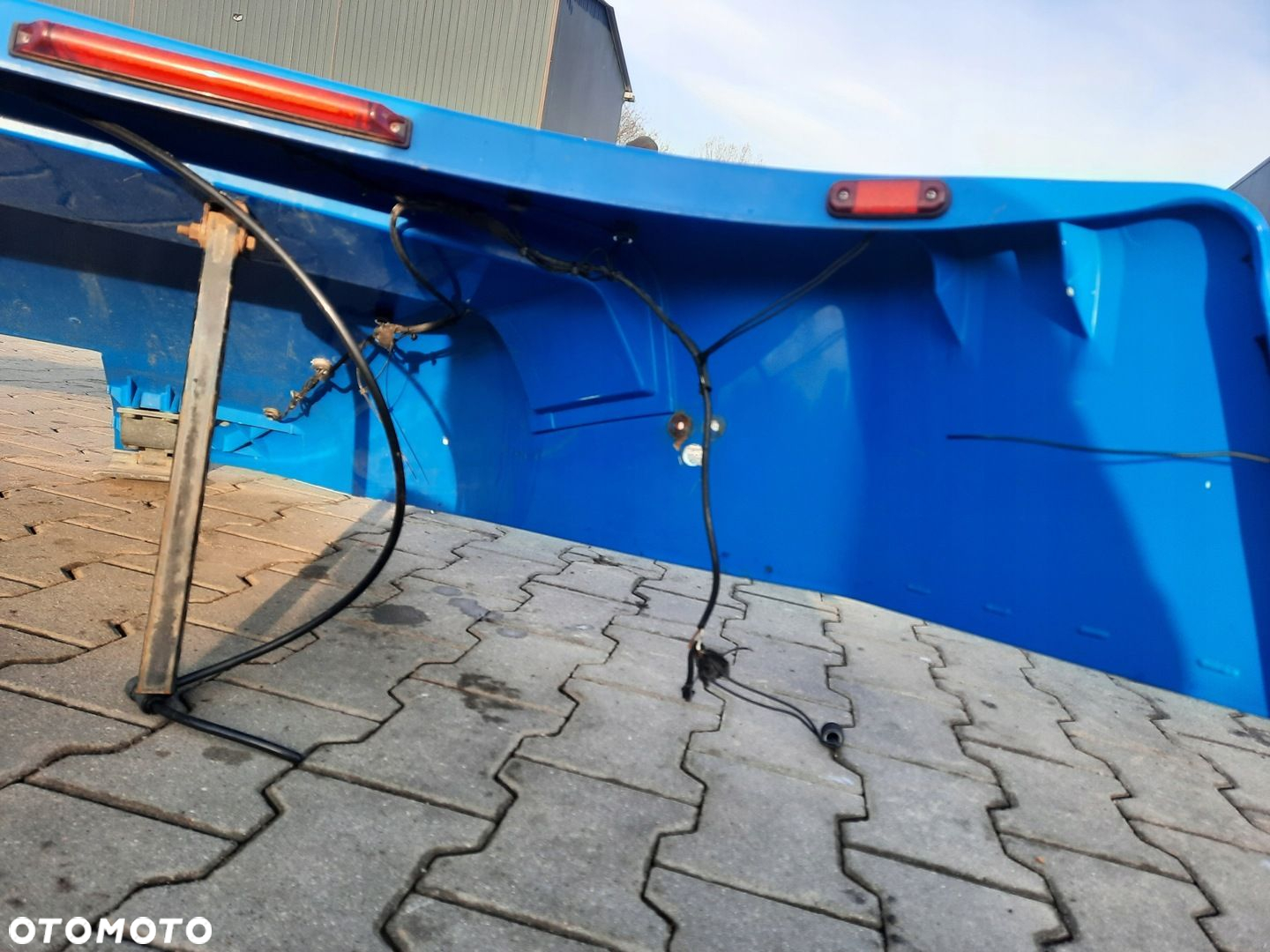 OWIEWKA DACHOWA SPOILER LOTKA VOLVO FH 12 13 - 5