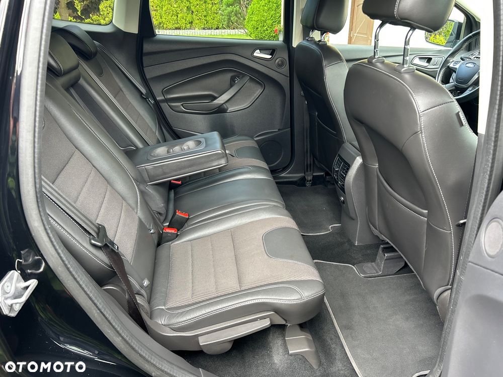 Ford Kuga 2.0 TDCi 4x4 Individual - 27