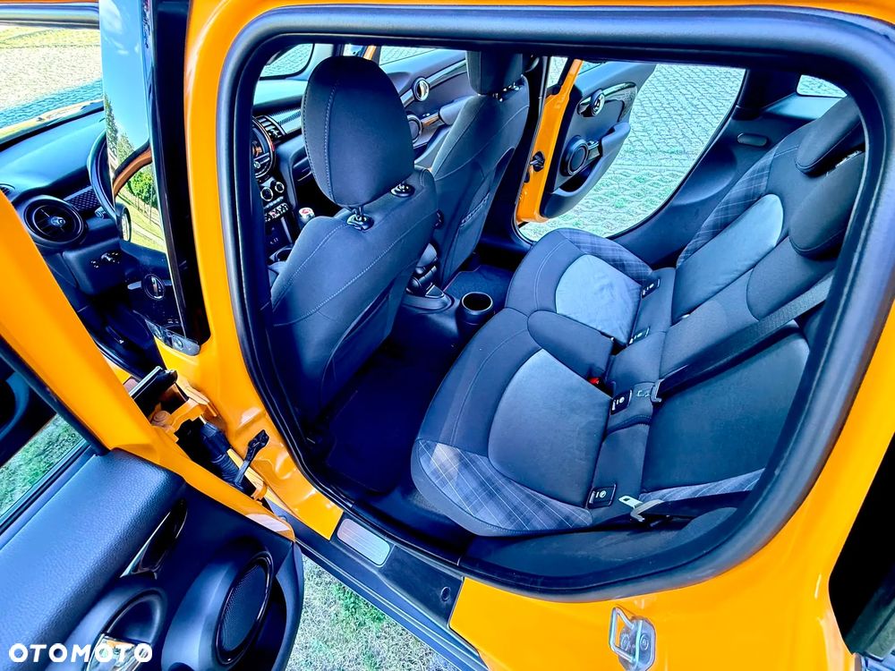MINI Cooper S Standard - 24