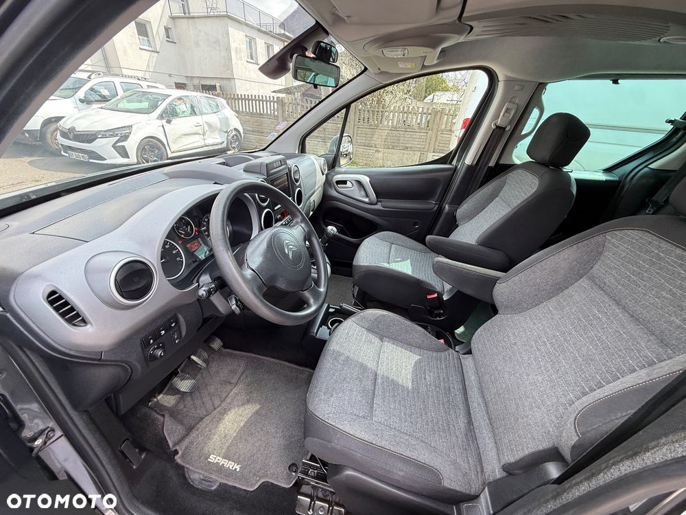 Citroën Berlingo XL 1.2 PureTech Shine S&S - 25