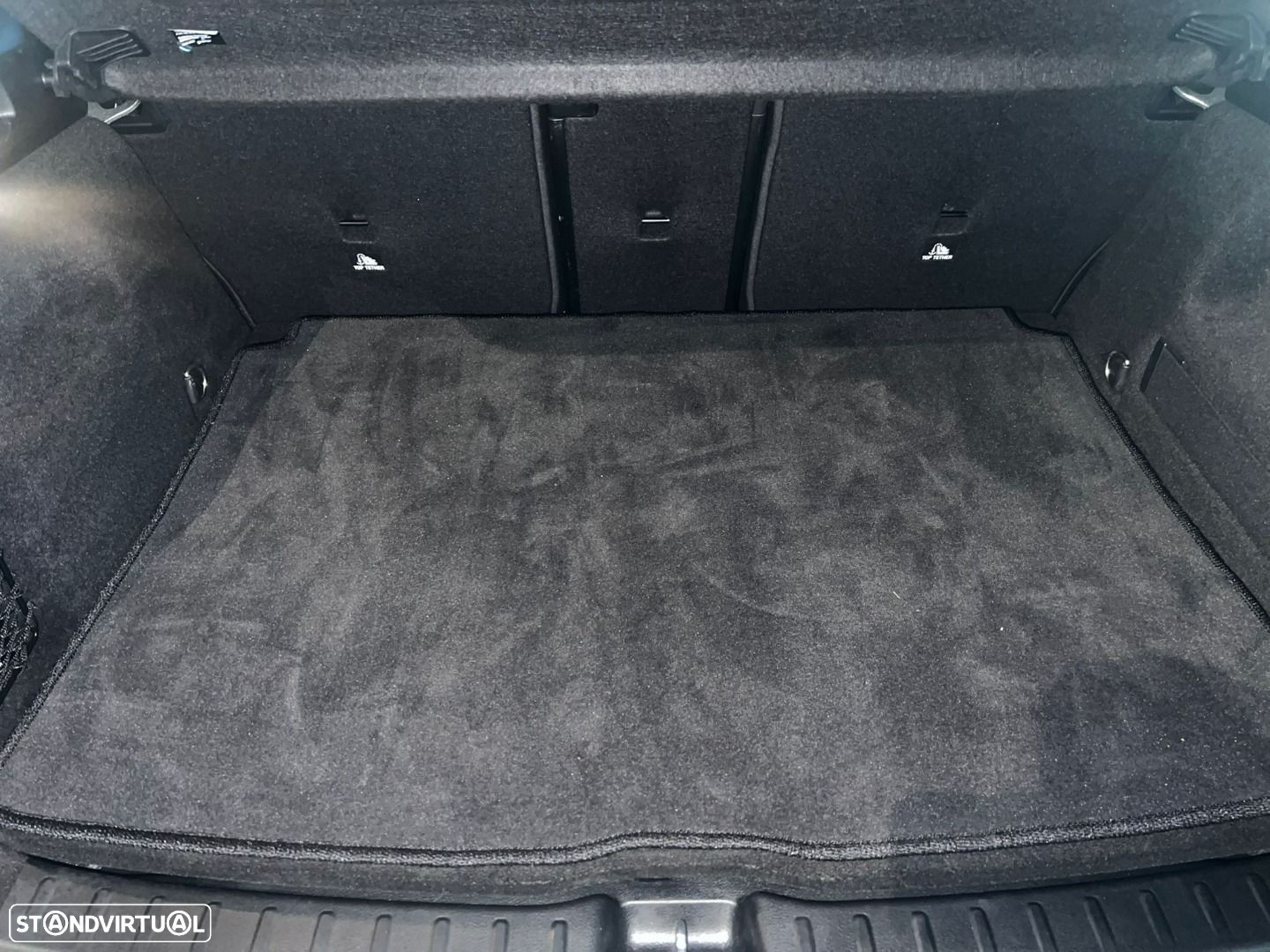 Mercedes-Benz EQA 250 AMG Line - 33
