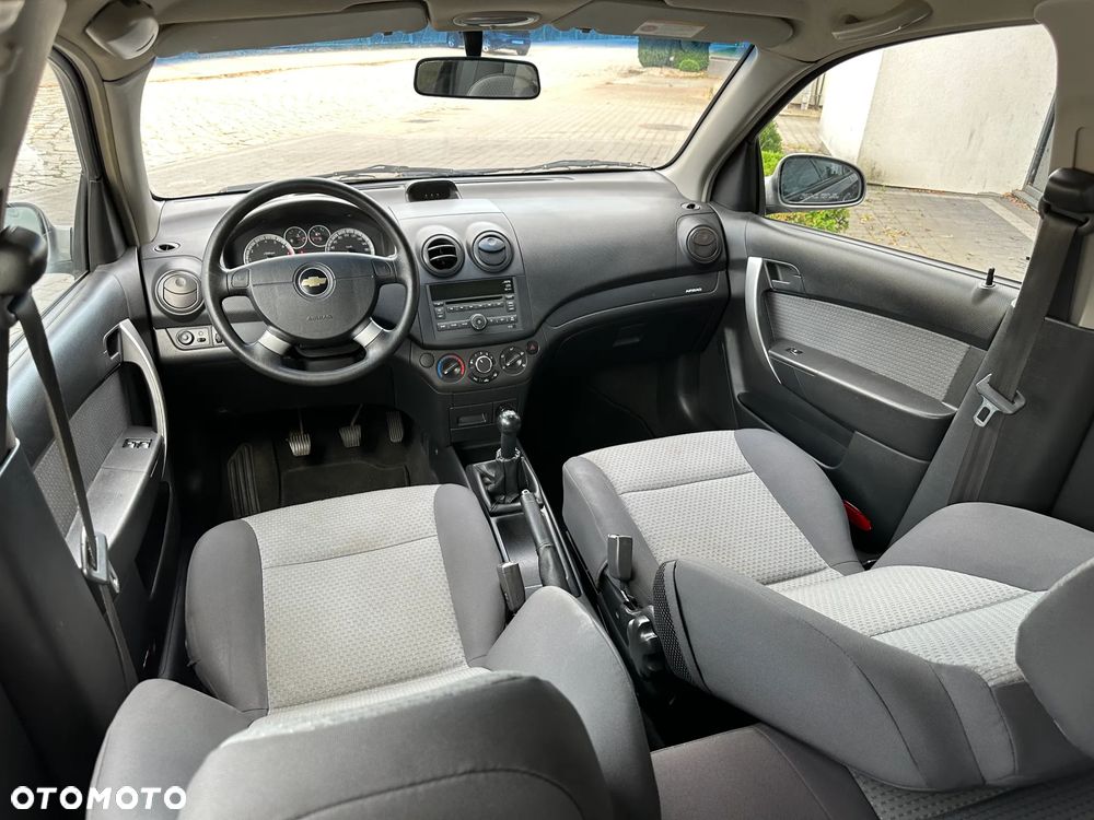 Chevrolet Aveo 1.2 - 24
