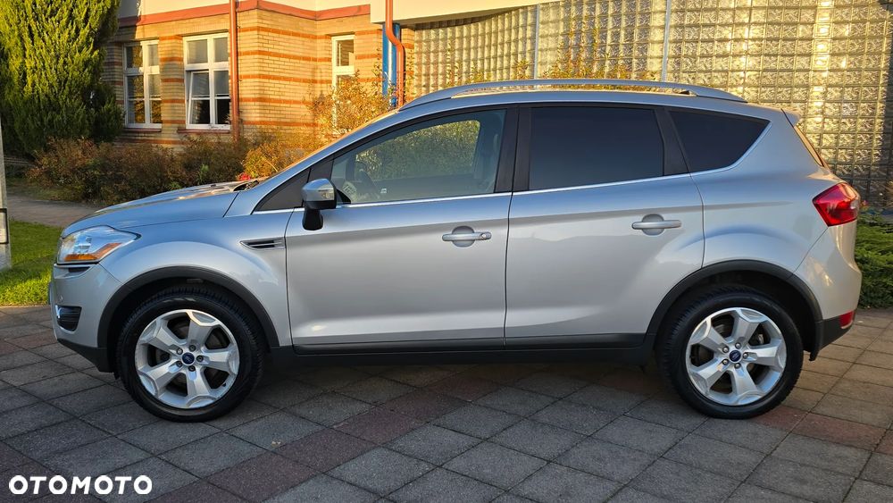 Ford Kuga 2.0 TDCi 2x4 Titanium - 7