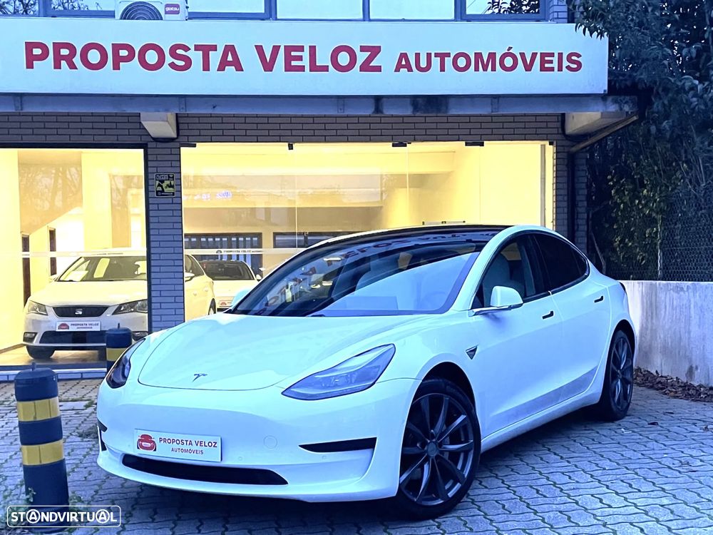 Tesla Model 3 RWD - 1