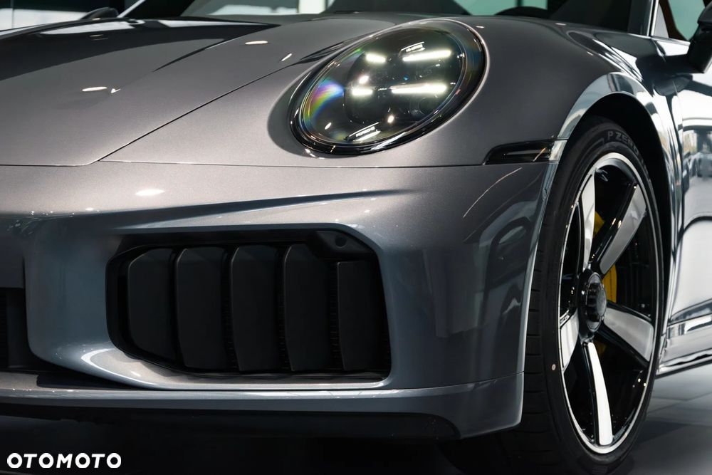 Porsche 911 Turbo S - 9