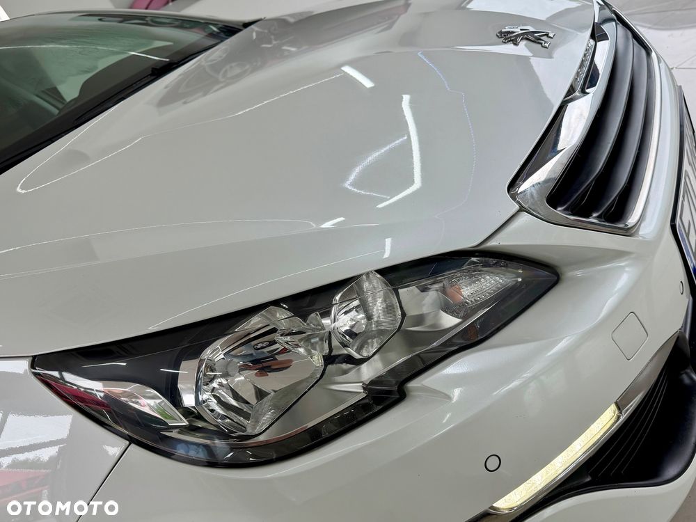 Peugeot 308 BlueHDi FAP 120 Stop&Start Style - 25