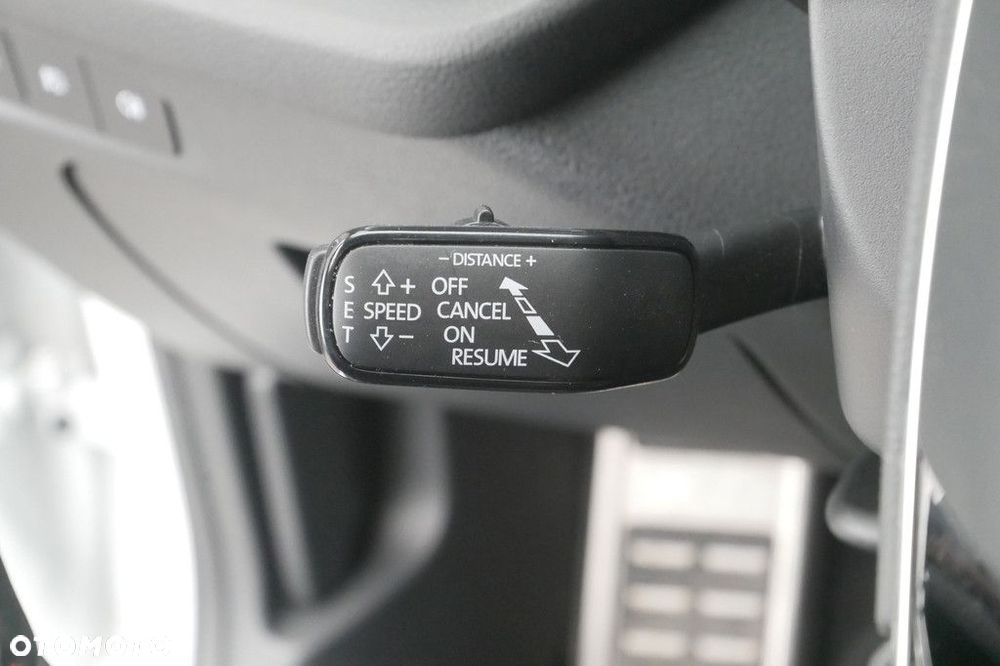 Skoda Octavia 2.0 TSI RS DSG - 32