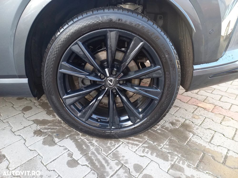 Lexus Seria RX - 35