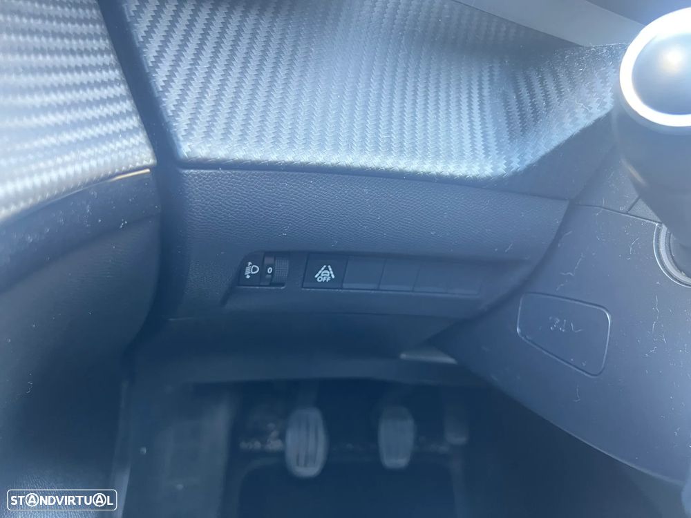 Peugeot 208 1.2 PureTech Allure Pack - 20