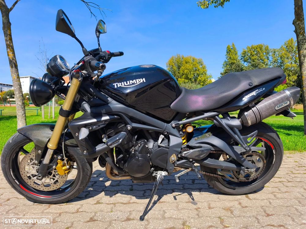 Triumph Street Triple 675 - 12