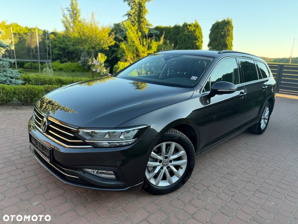 Volkswagen Passat 2.0 TDI SCR DSG Business - 1