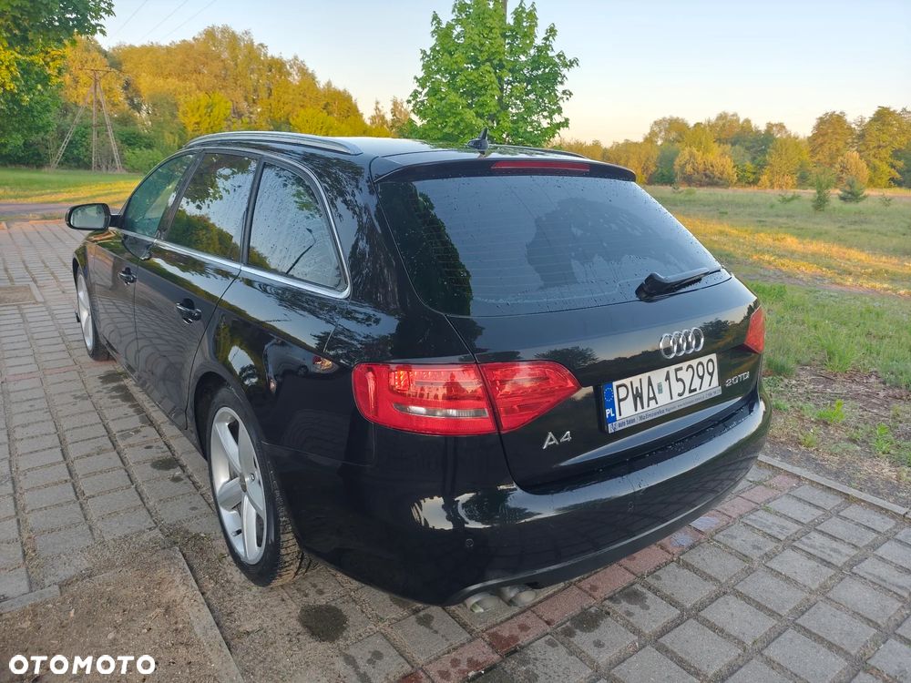 Audi A4 Avant 2.0 TDI DPF S line Sportpaket - 6