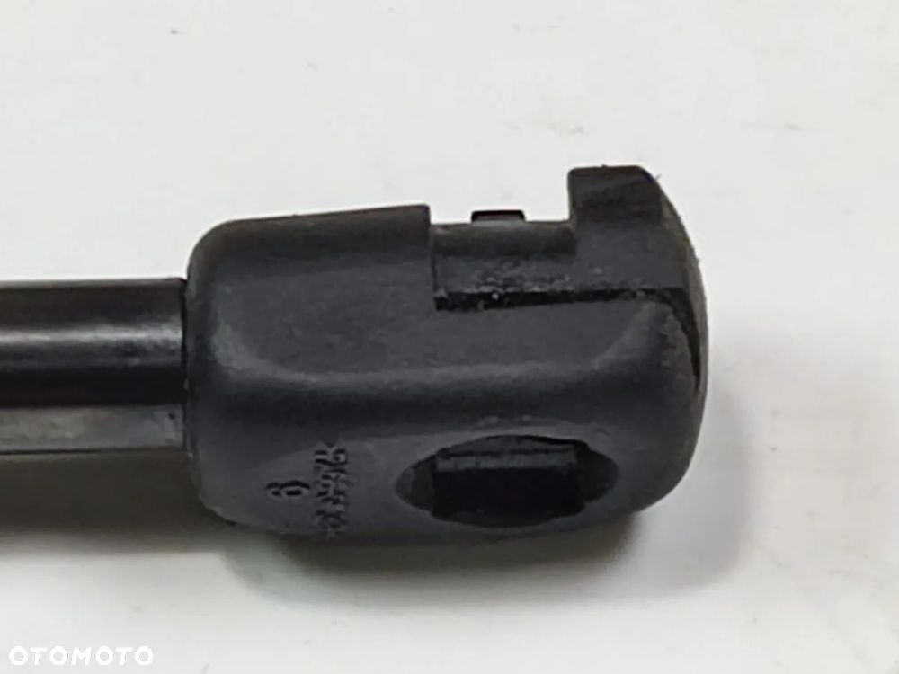 KIA SORENTO 18-20r Siłownik Maski - 3