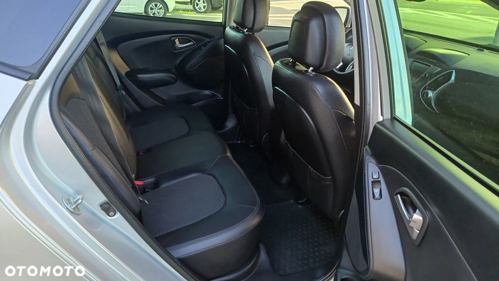 Hyundai ix35 1.7 CRDi Comfort 2WD - 9