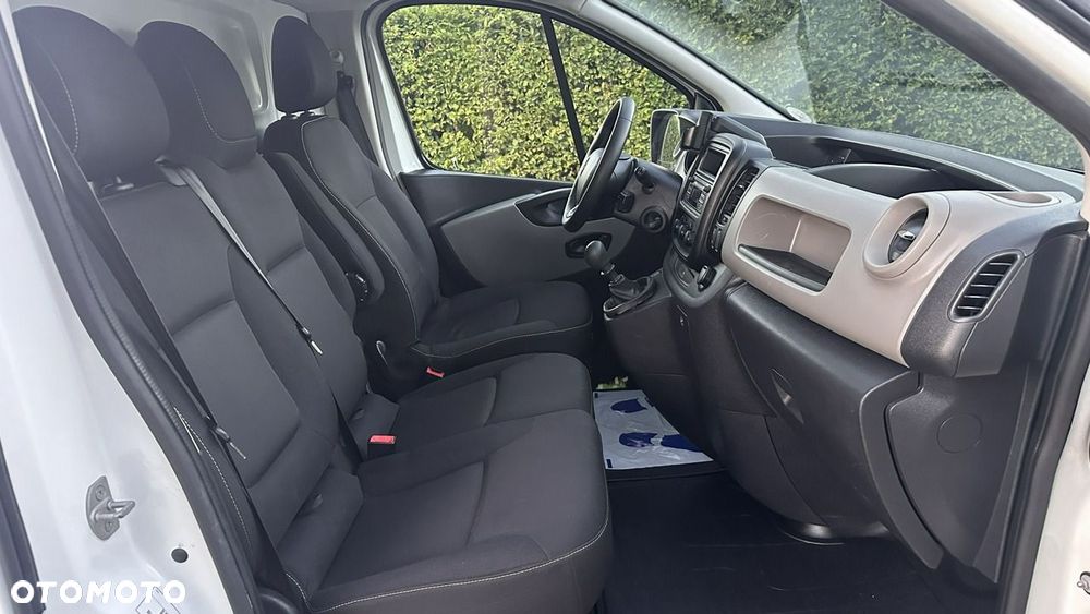 Renault Trafic - 9