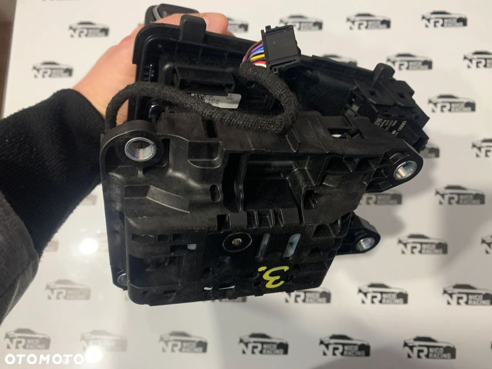 LEWAREK GAŁKA ZMIANY BIEGÓW AUDI A4 B9 SKÓRA 8W1713041N 8W1713041Q - 9